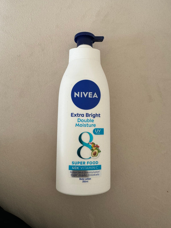 Nivea extra bright double moisture