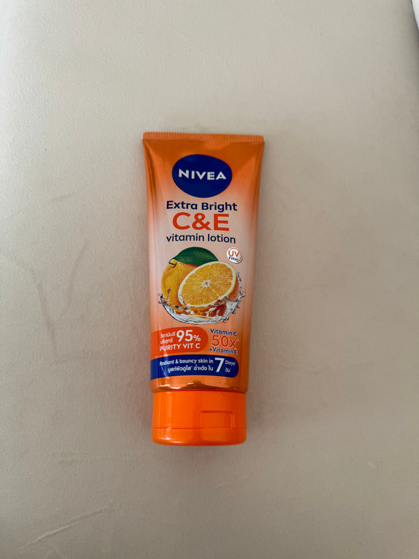 Nivea extra bright c&e vitamin lotion